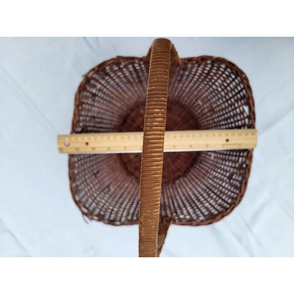 Vintage Forager Harvest Basket Woven Wicker Rich Brown
